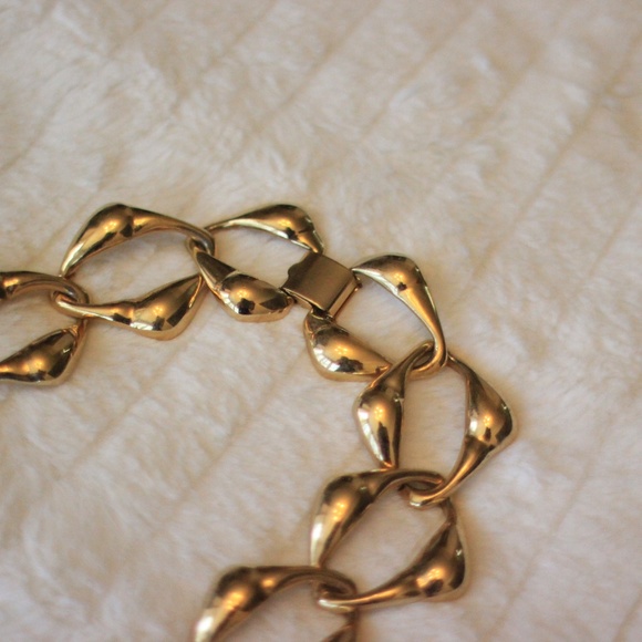 Gold Colored Linked Necklace - Picture 3 of 3